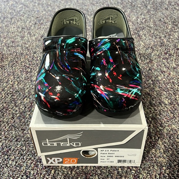 Dansko XP 2.0 Paint Swirl size 37 - Picture 2 of 4